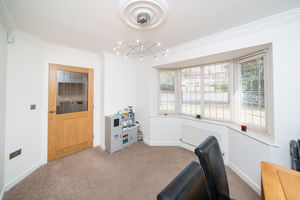 DINING ROOM- click for photo gallery